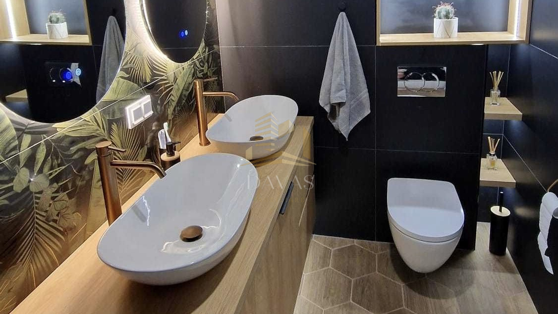 Apartament de 3 camere semidecomandat | Sopor - Gheorgheni 