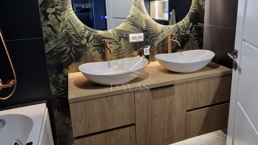 Apartament de 3 camere semidecomandat | Sopor - Gheorgheni 