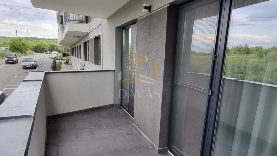 Apartament de 3 camere semidecomandat | Sopor - Gheorgheni 