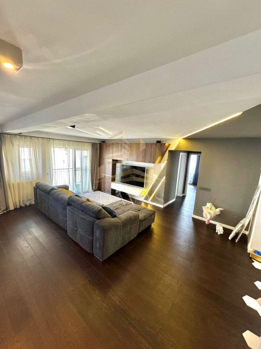 Apartament 3 camere semidecomandat|Exclusivist| Design interior|Terasā generoasā