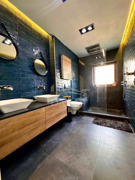 Apartament 3 camere semidecomandat|Exclusivist| Design interior|Terasā generoasā