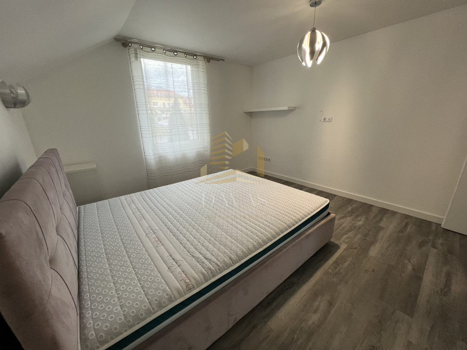 Casa cu finisaje moderne | Dambul Rotund | 6 camere