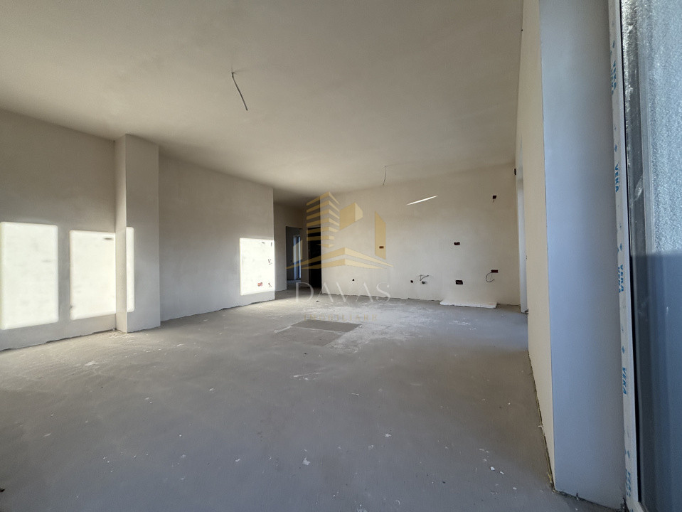 Penthouse de 3 camere semidecomandat - Parcare | Baciu 