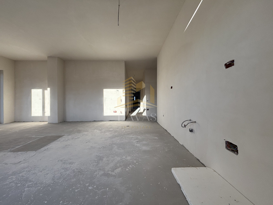 Penthouse de 3 camere semidecomandat - Parcare | Baciu 