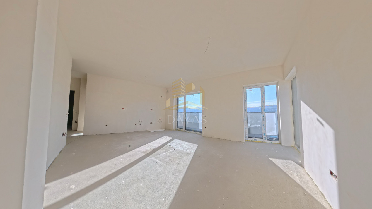 Penthouse de 3 camere semidecomandat - Parcare | Baciu 