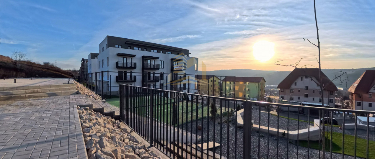 Penthouse de 3 camere semidecomandat - Parcare | Baciu 