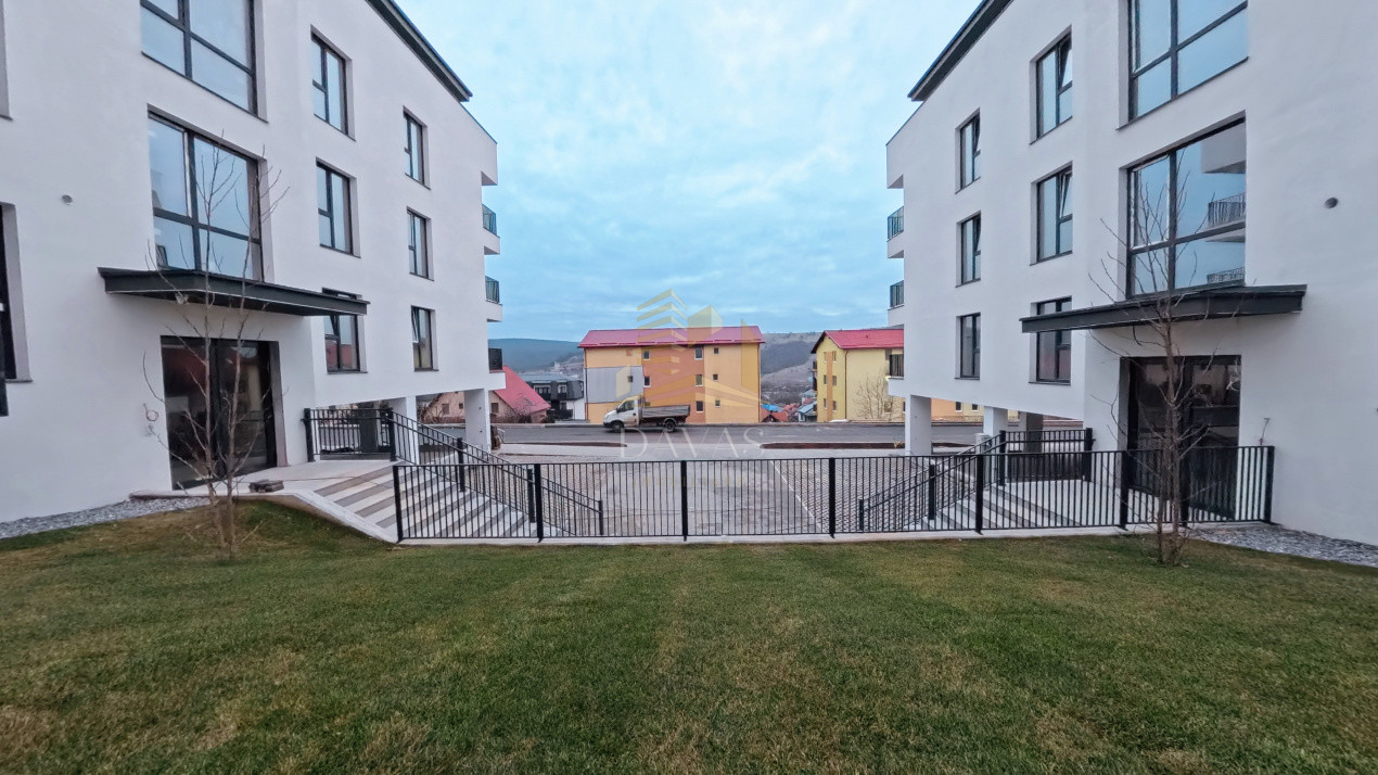 Penthouse de 3 camere semidecomandat - Parcare | Baciu 