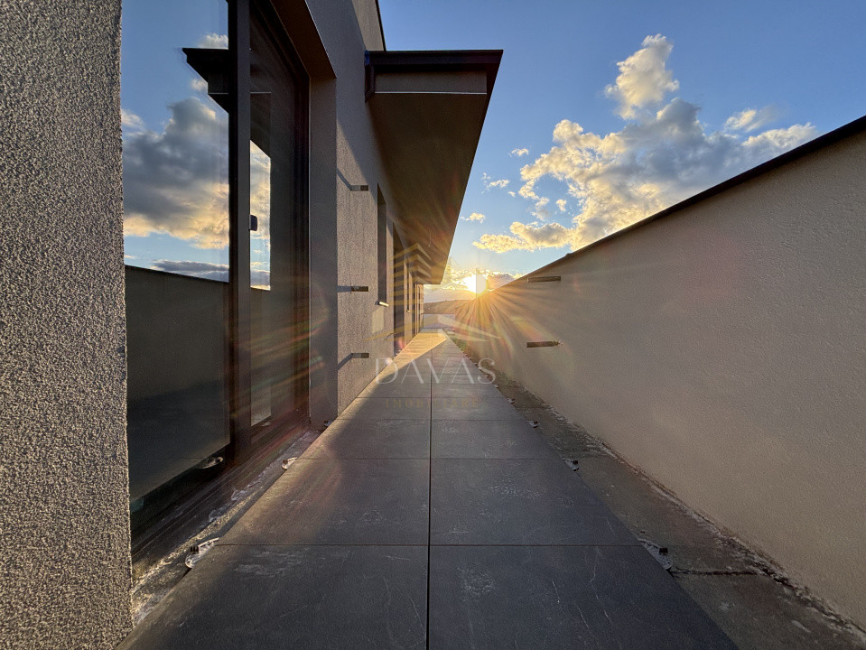 Penthouse de 3 camere semidecomandat - Parcare | Baciu 