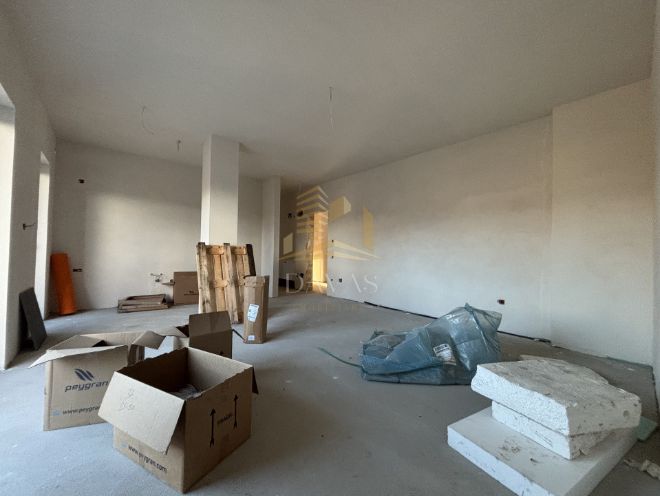 Penthouse de 3 camere semidecomandat - Parcare | Baciu 