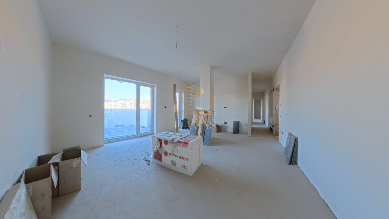 Penthouse de 3 camere semidecomandat - Parcare | Baciu 