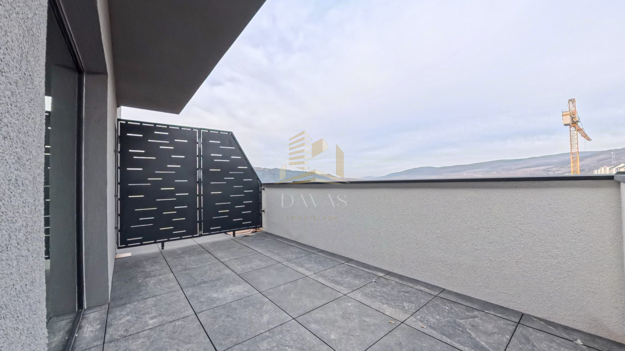 Penthouse de 3 camere semidecomandat - Parcare | Baciu 