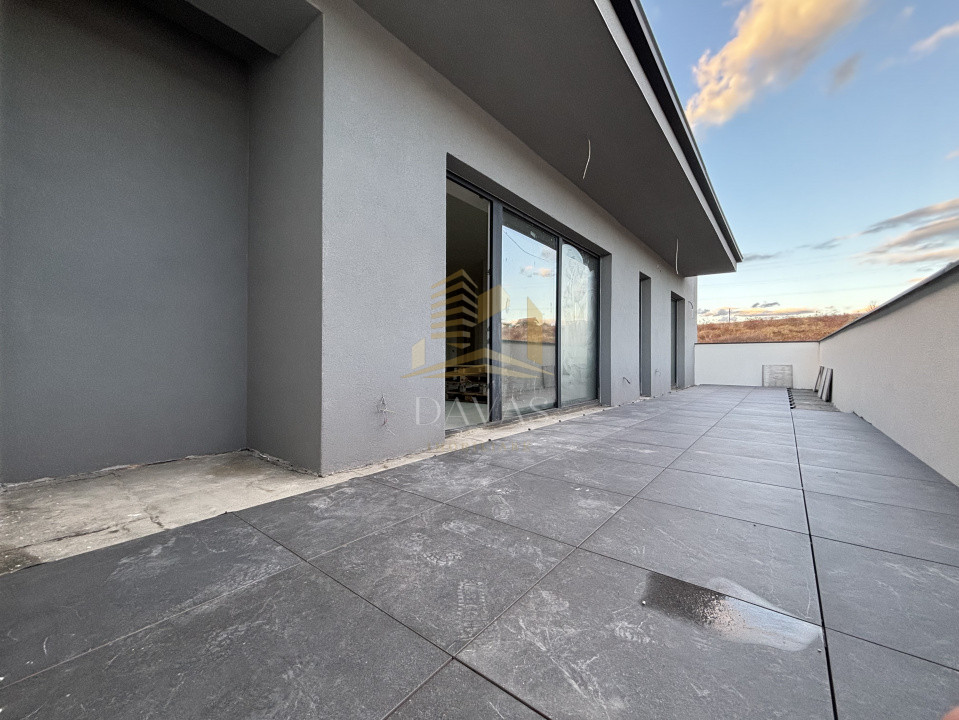 Penthouse de 3 camere semidecomandat - Parcare | Baciu 