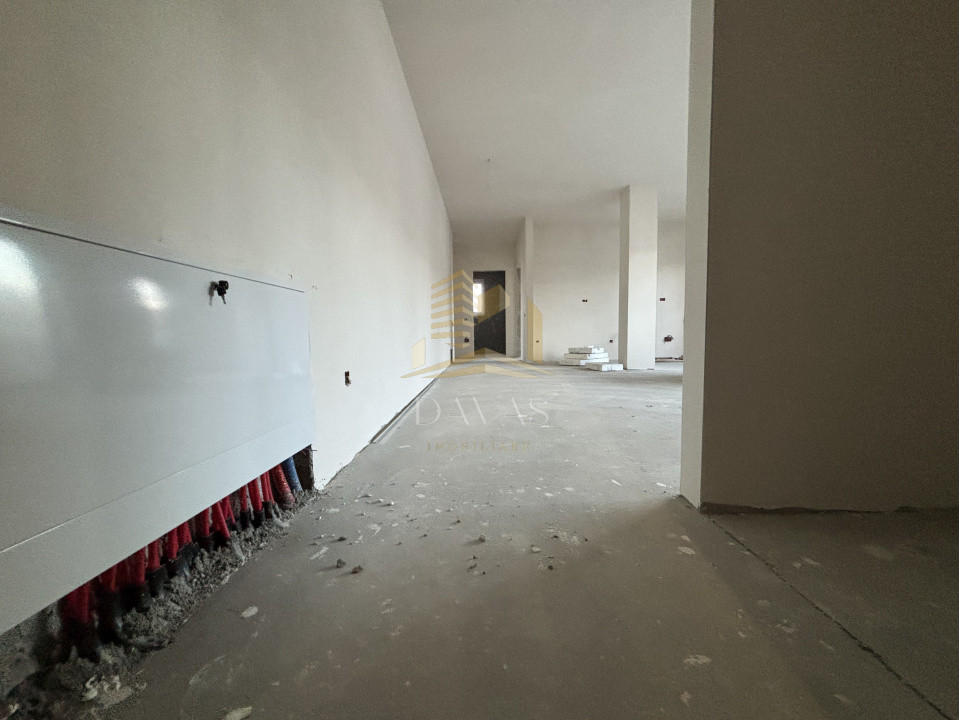 Penthouse de 3 camere semidecomandat - Parcare | Baciu 