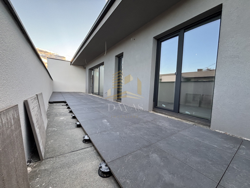 Penthouse de 3 camere semidecomandat - Parcare | Baciu 