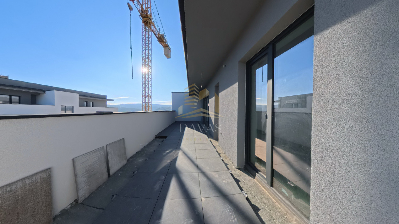 Penthouse de 3 camere semidecomandat - Parcare | Baciu 