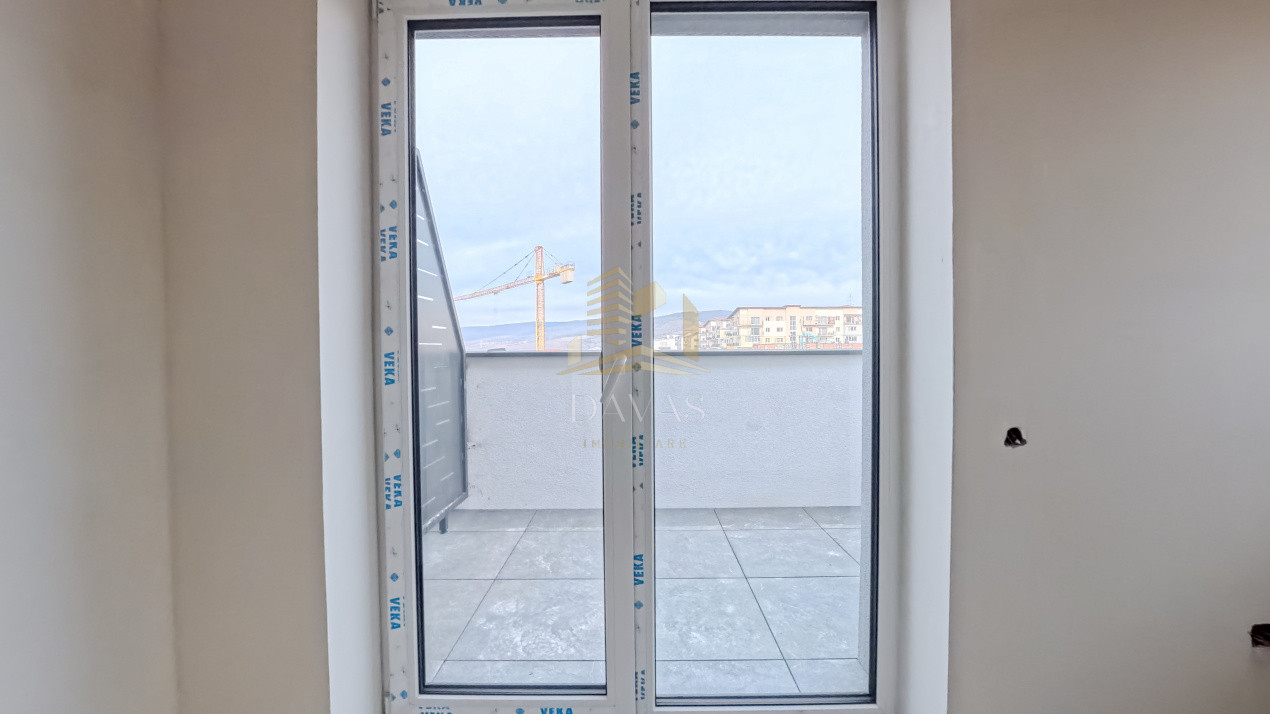 Penthouse de 3 camere semidecomandat - Parcare | Baciu 