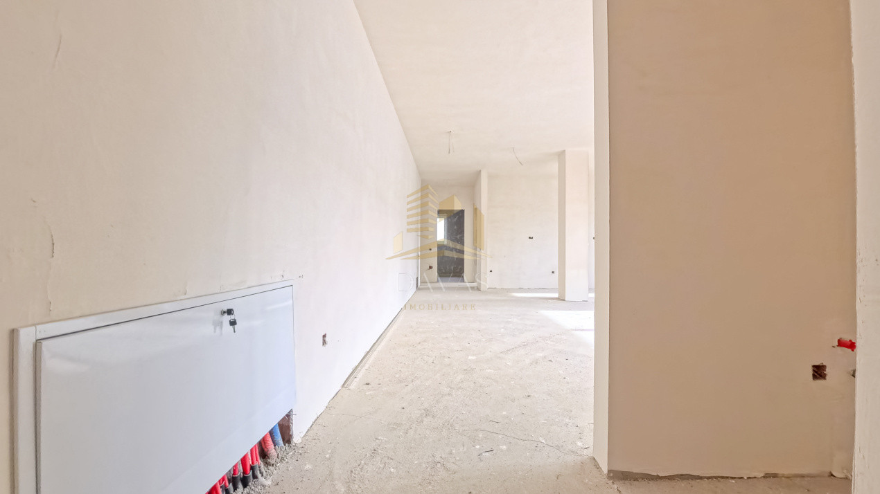 Penthouse de 3 camere semidecomandat - Parcare | Baciu 