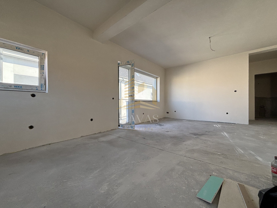 Apartament de 4 camere la casa | Parcare & Grădina 