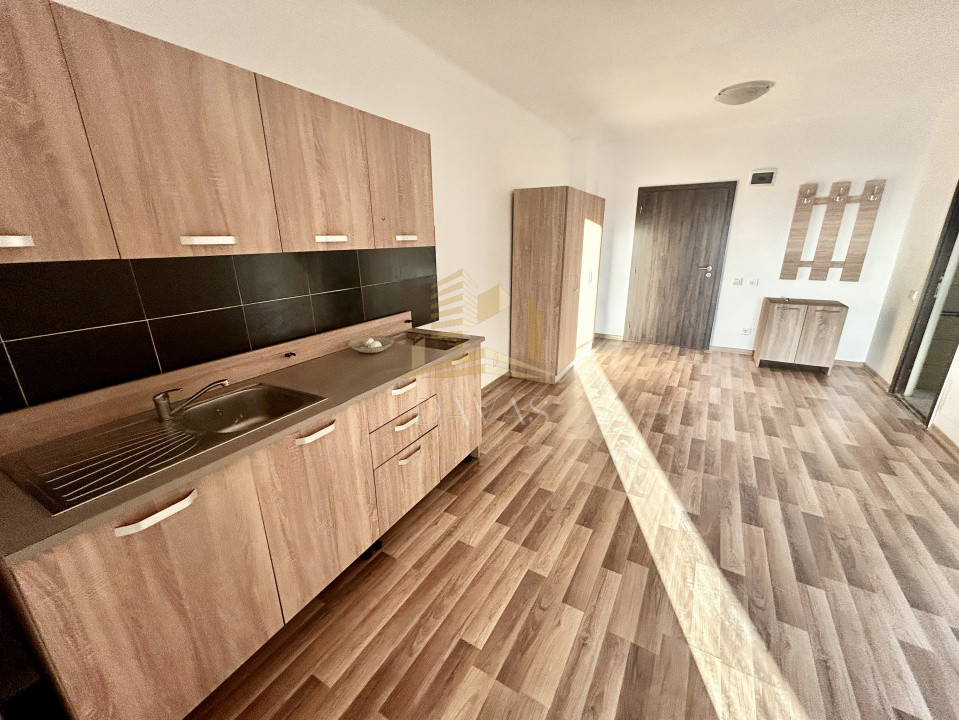 Apartament 3 camere | Iris, Bd. Muncii | Parcare inclusa | Etaj intermediar