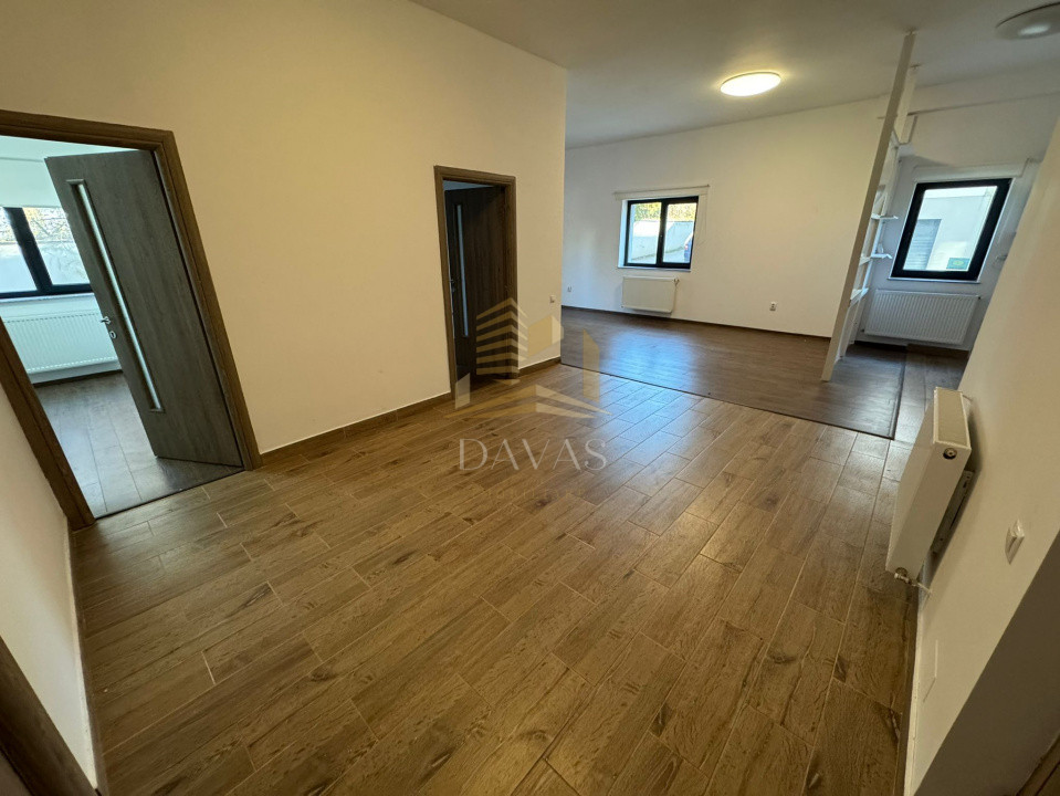 Spațiu comercial 74 mp de închiriat | 3 camere |  Parcare | Calea Turzii |