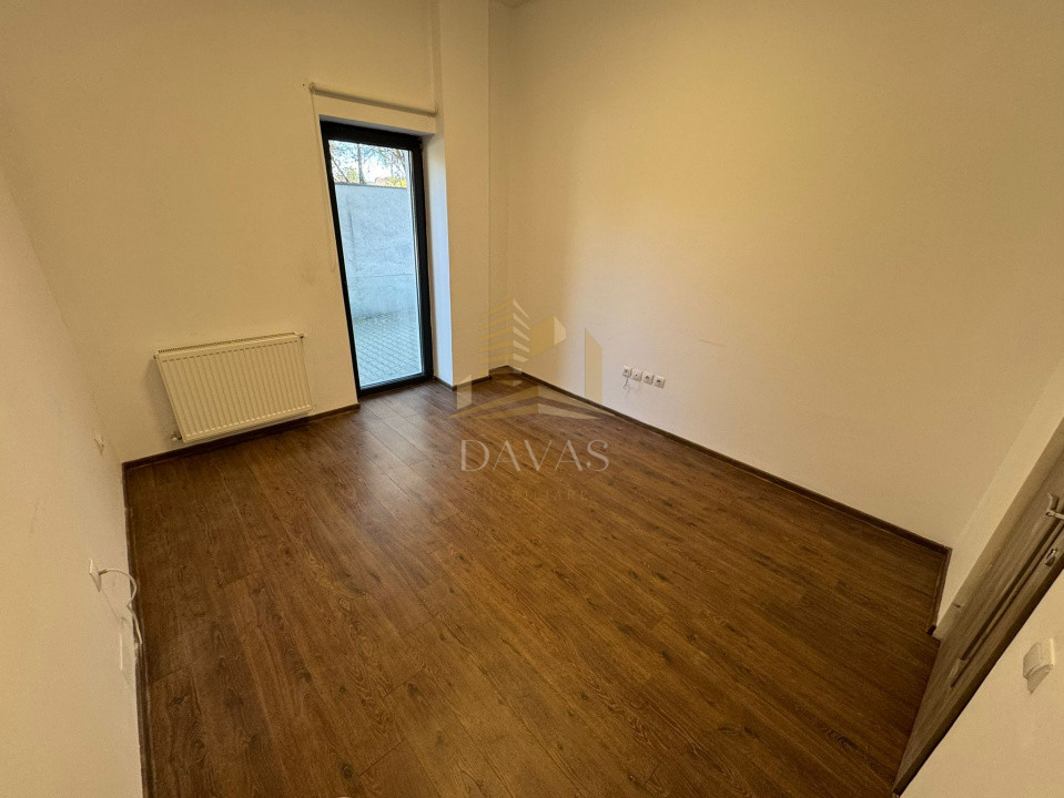 Spațiu comercial 74 mp de închiriat | 3 camere |  Parcare | Calea Turzii |