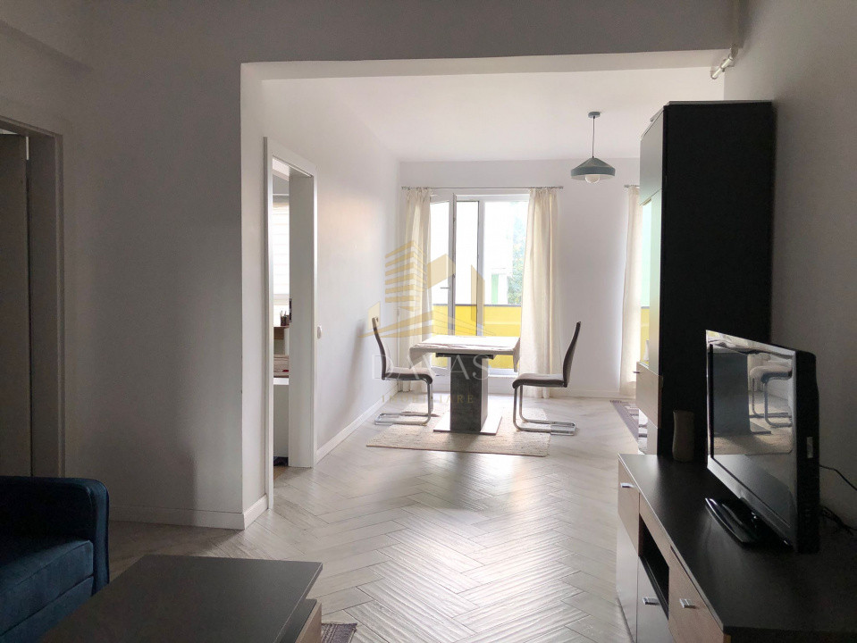 Apartament de 3 camere semidecomandat | Anton Pann | Parcare 