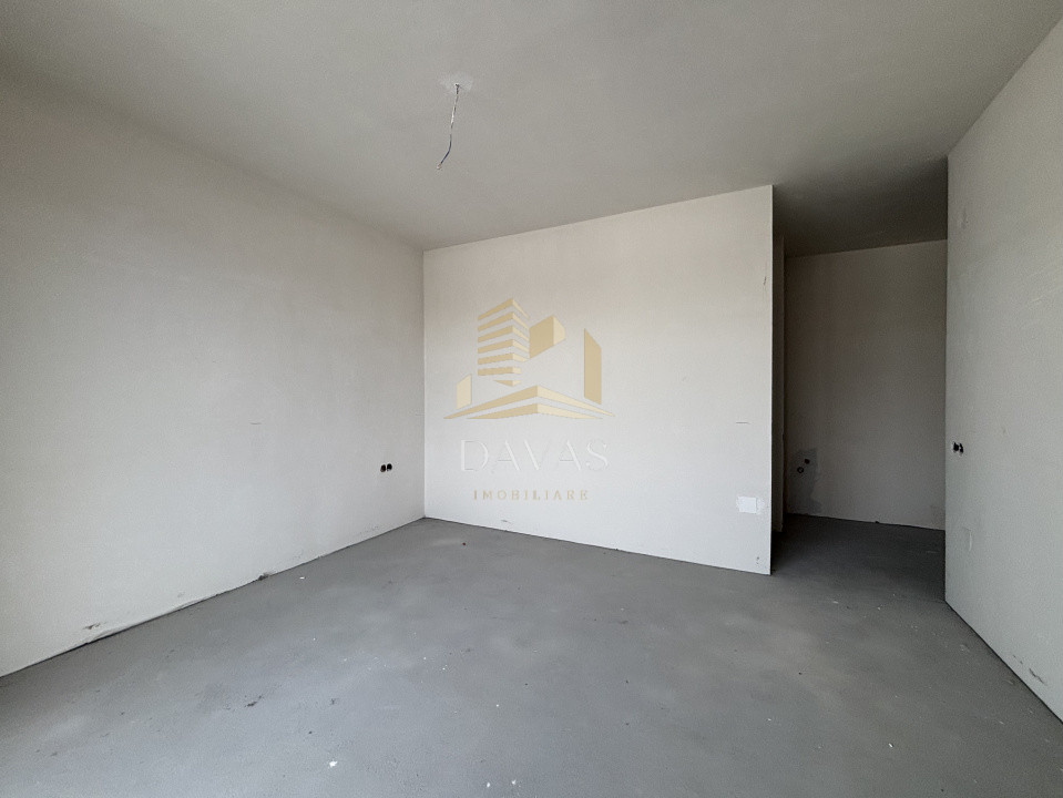 Penthouse de 3 camere semidecomandat | Florești 