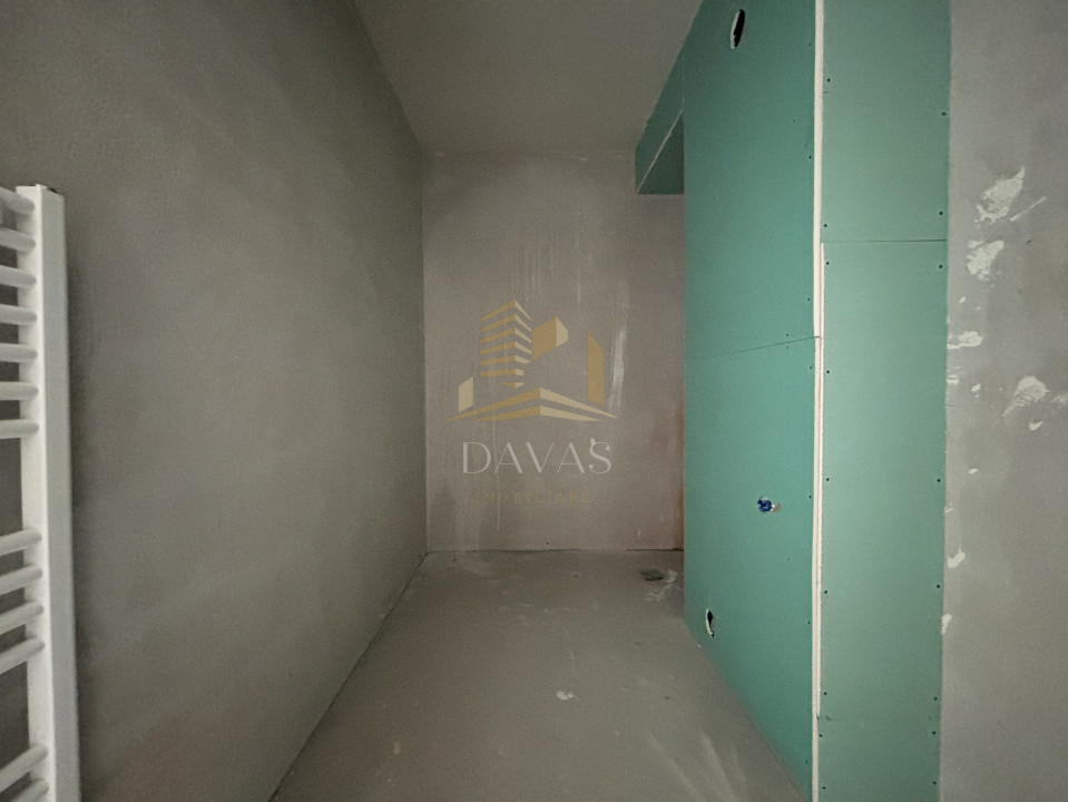 Penthouse de 3 camere semidecomandat | Florești 