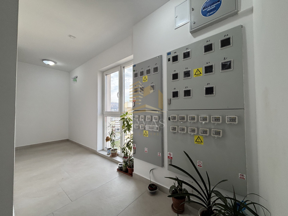 Penthouse de 3 camere semidecomandat | Florești 