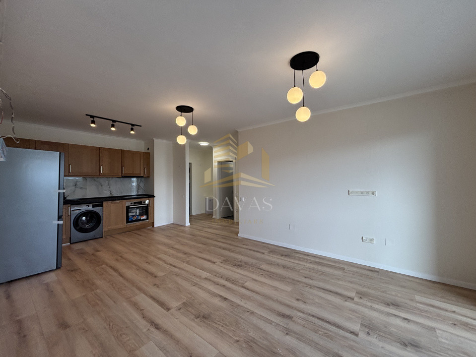 Apartament de 3 camere semidecomandat | Florești 