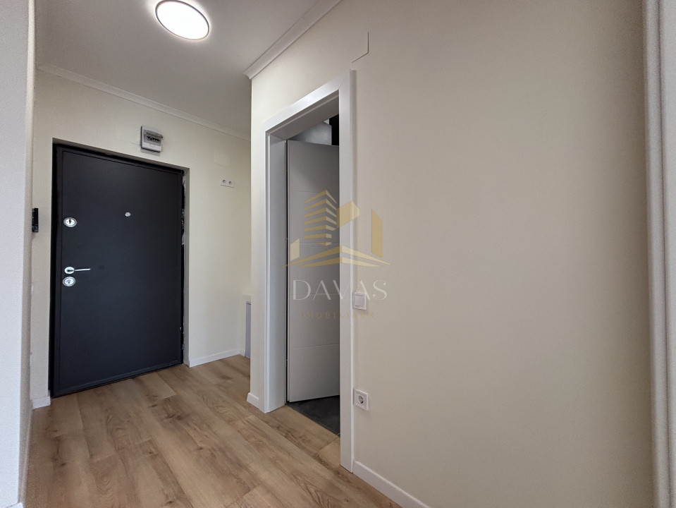 Apartament de 3 camere semidecomandat | Florești 