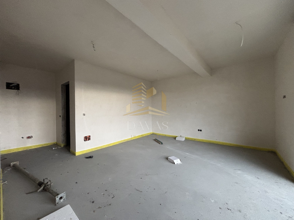 Apartament de 3 camere semidecomandat | Bloc nou Baciu 