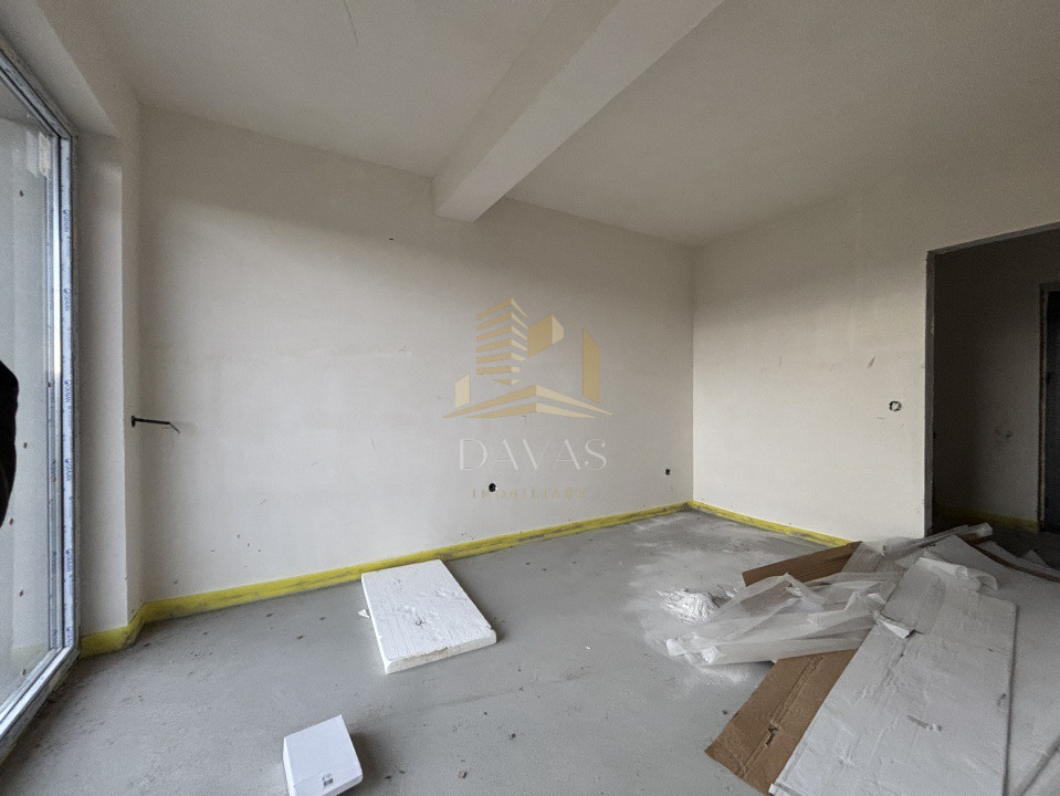 Apartament de 3 camere semidecomandat | Bloc nou Baciu 