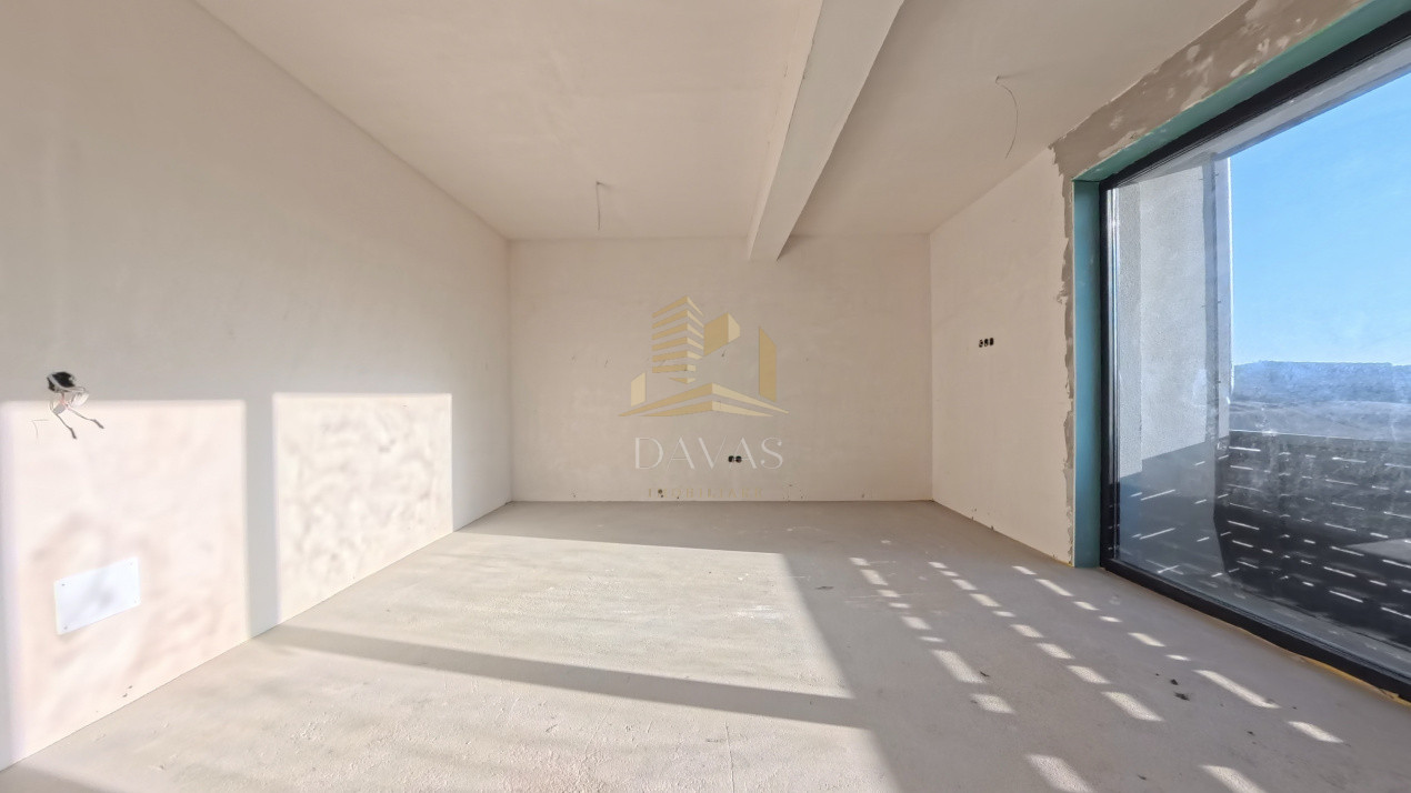 Apartament de 3 camere semidecomandat | Bloc nou Baciu 