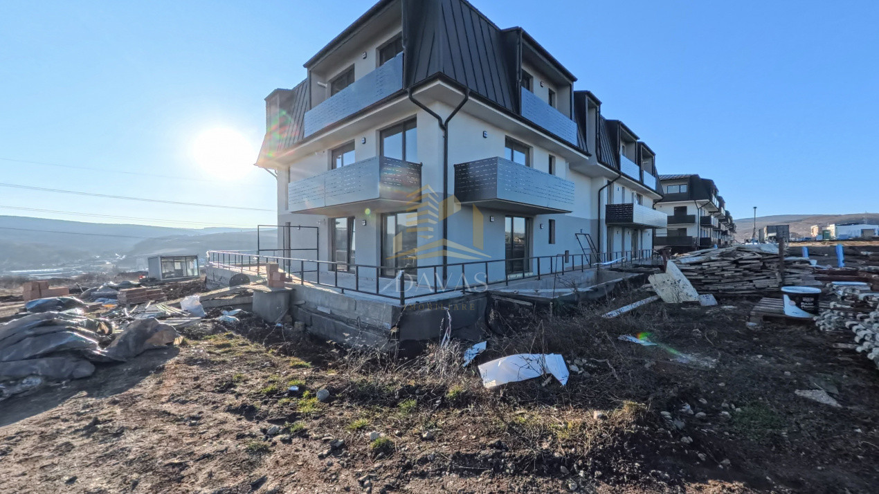 Apartament de 3 camere semidecomandat | Bloc nou Baciu 