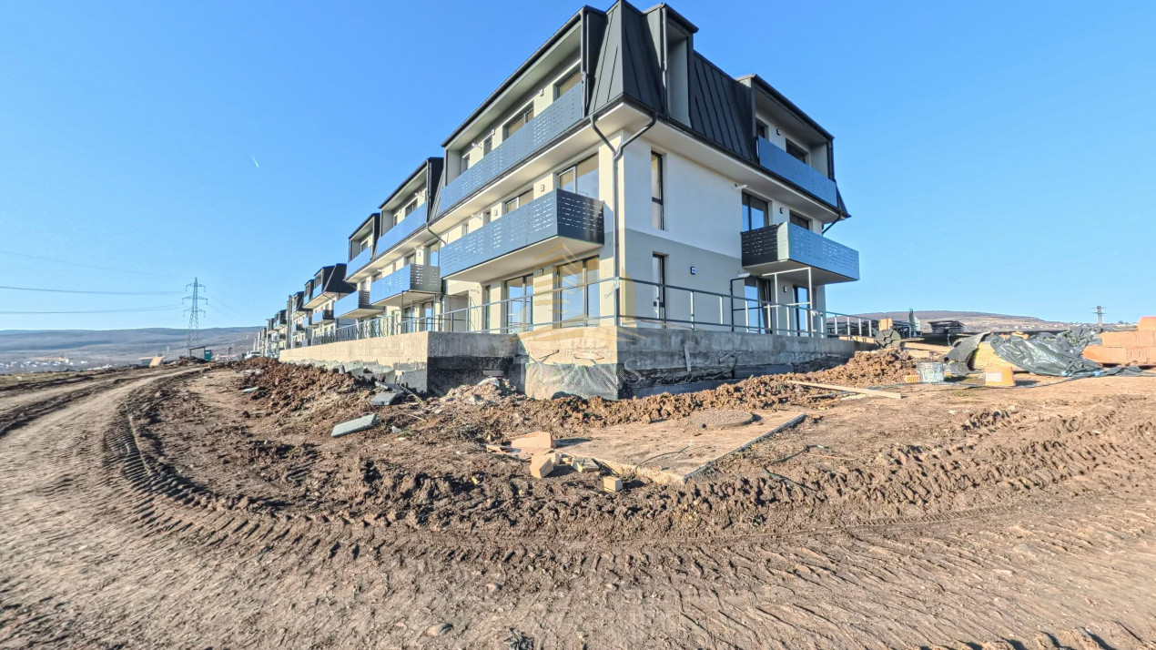 Apartament de 3 camere semidecomandat | Bloc nou Baciu 