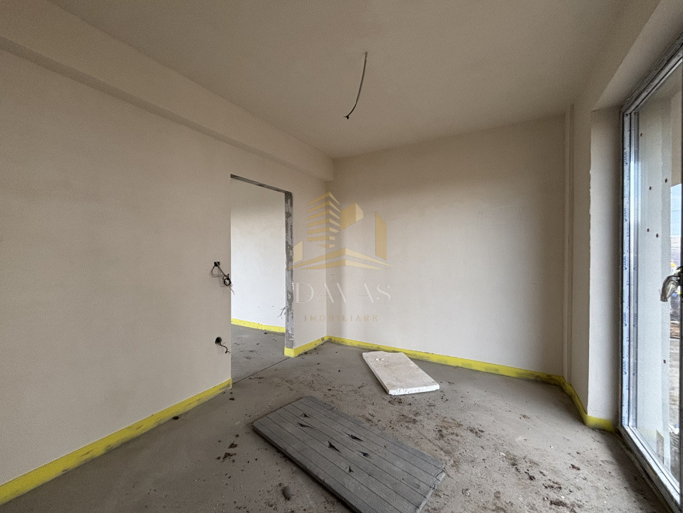 Apartament de 3 camere semidecomandat | Bloc nou Baciu 