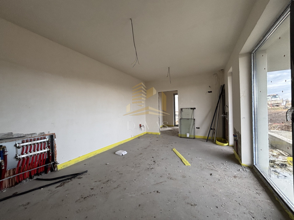 Apartament de 3 camere semidecomandat | Bloc nou Baciu 