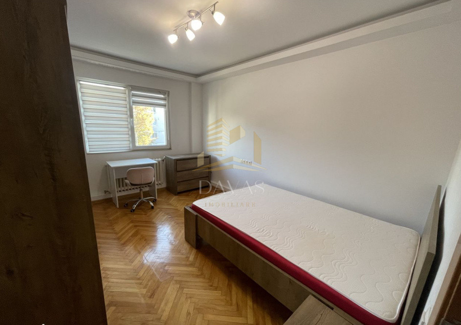 Apartament 3 camere decomandat + Parcare | Manastur