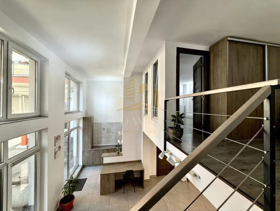 Închiriere spațiu comercial 3 camere semidecomandat |SEMICENTRAL|