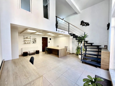 Închiriere spațiu comercial 3 camere semidecomandat |SEMICENTRAL|