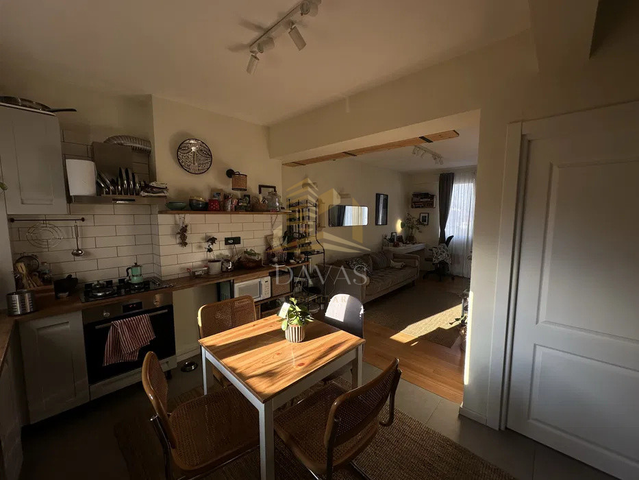 Apartament cu 2 camere | Strada Horea | Lumina naturala