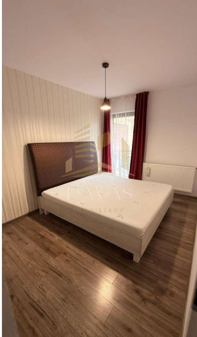 Apartament 3 camere semidecomandat + Parcare | Grigorescu 