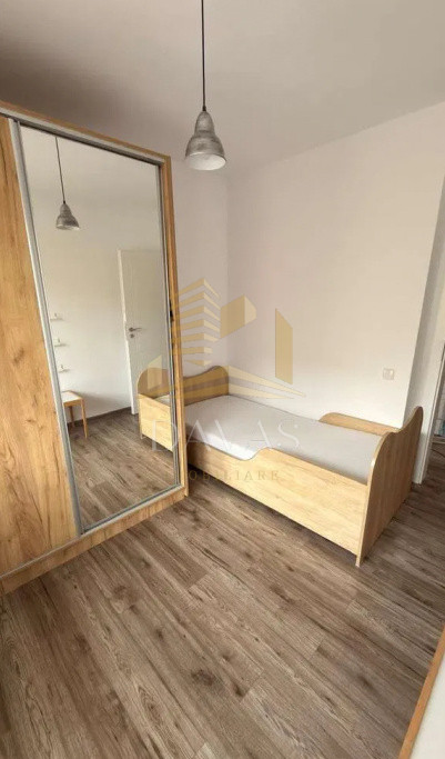 Apartament 3 camere semidecomandat + Parcare | Grigorescu 