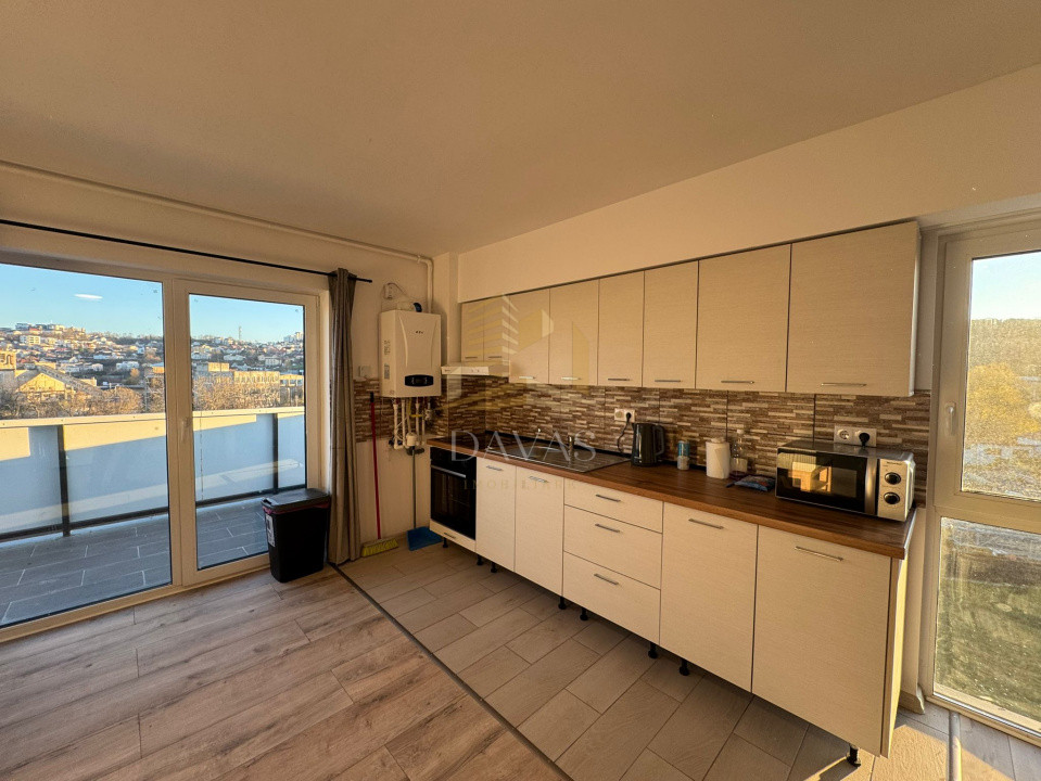 Apartament 2 camere semidecomandat + Parcare subterana | Calea Baciului