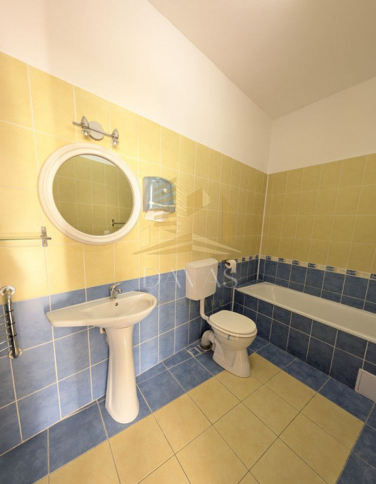 Apartament 3 camere semidecomandat + Parcare | Marasti