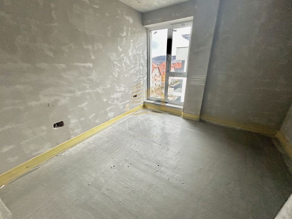 Apartament 3 camere semidecomandat | Baciu | Se preda finisat premium