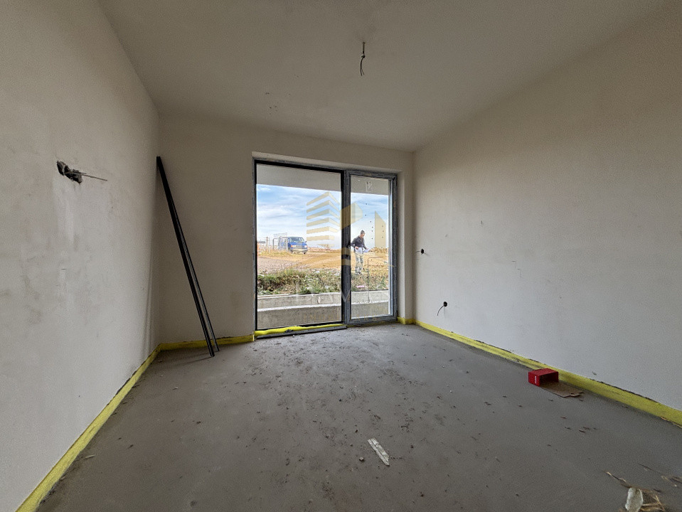 Apartament de 3 camere semidecomandat | Bloc nou Baciu 