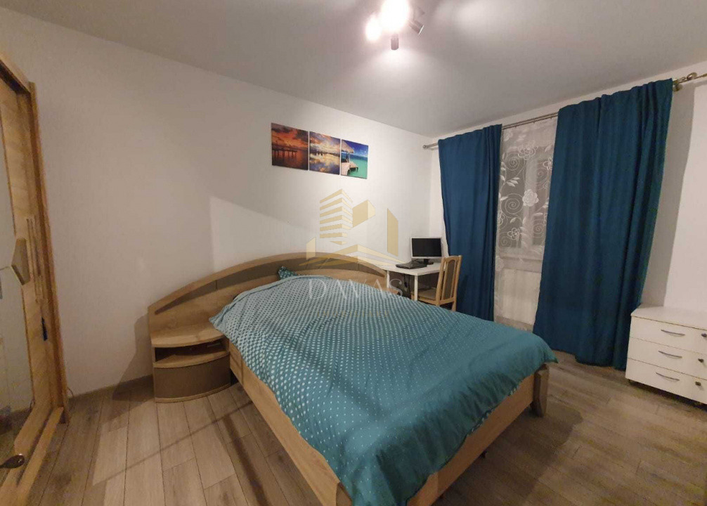 Apartament 2 camere de vanzare | zona Vivo | Parcare exterioara 