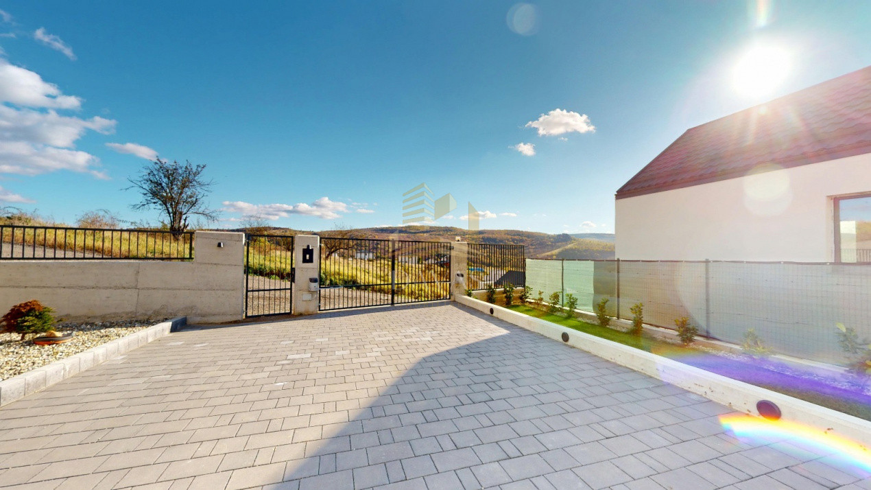 Casa individuala LUX de inchiriat | Sun Garden | Cheltuieli incluse 